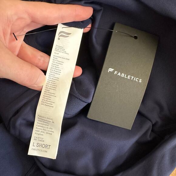Fabletics Women’s Active Dress L Short Navy Cross Back Built-In Shorts NWT - Picture 2 of 10